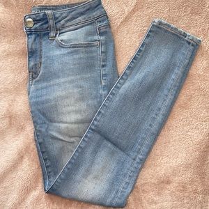 American Eagle skinny jeans